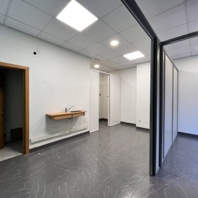 Local comercial en alquiler en la Rambla Xavier Cugat