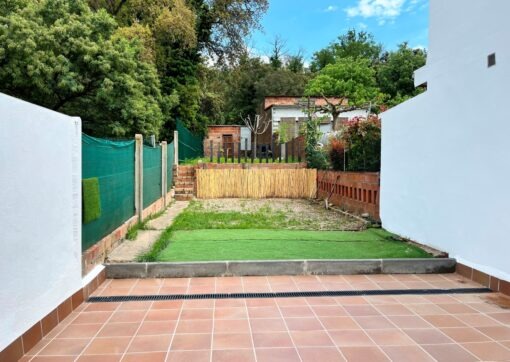 Casa completamente reformada en  Palau - Imagen 3
