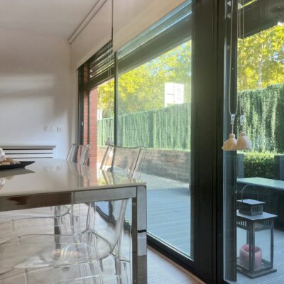 Impecable planta baixa amb 80m2 de jardí privat