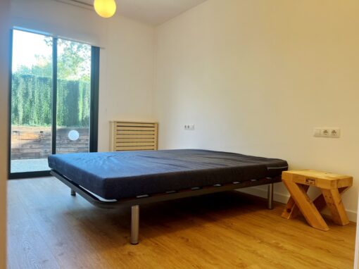 Impecable planta baixa amb 80m2 de jardí privat - Imatge 23