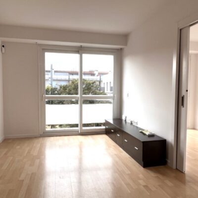 PALAMOS- IDEAL PARA UNA PERSONA SOLA O PAREJA